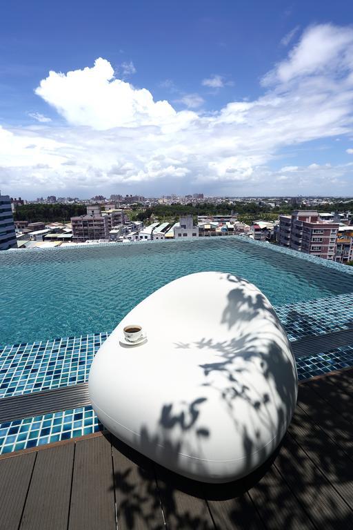 Hotel Day Plus Teascape Chiayi City Exterior photo