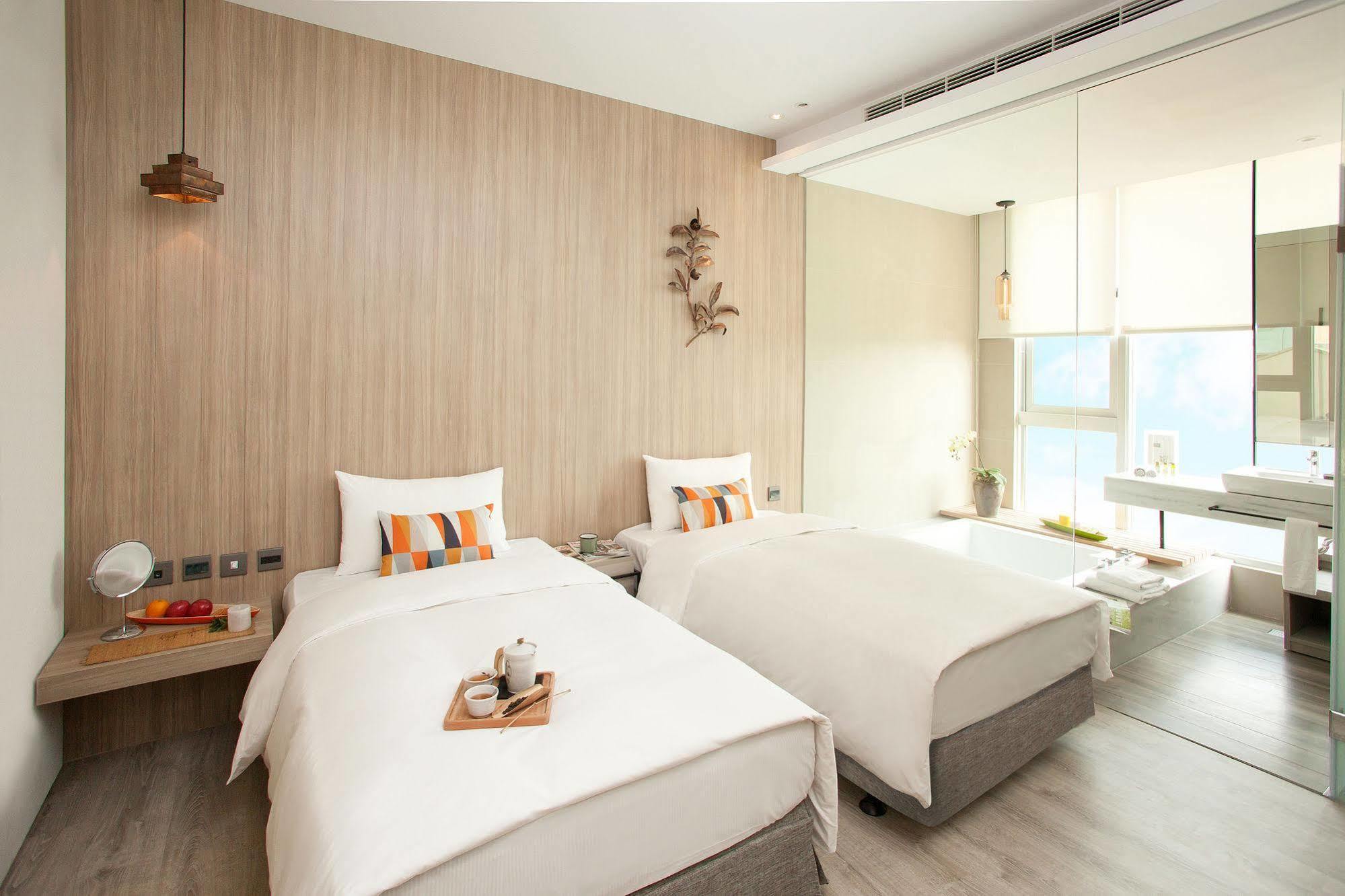 Hotel Day Plus Teascape Chiayi City Exterior photo